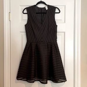 H&M Black Peplum Lace Dress With V-Neck
